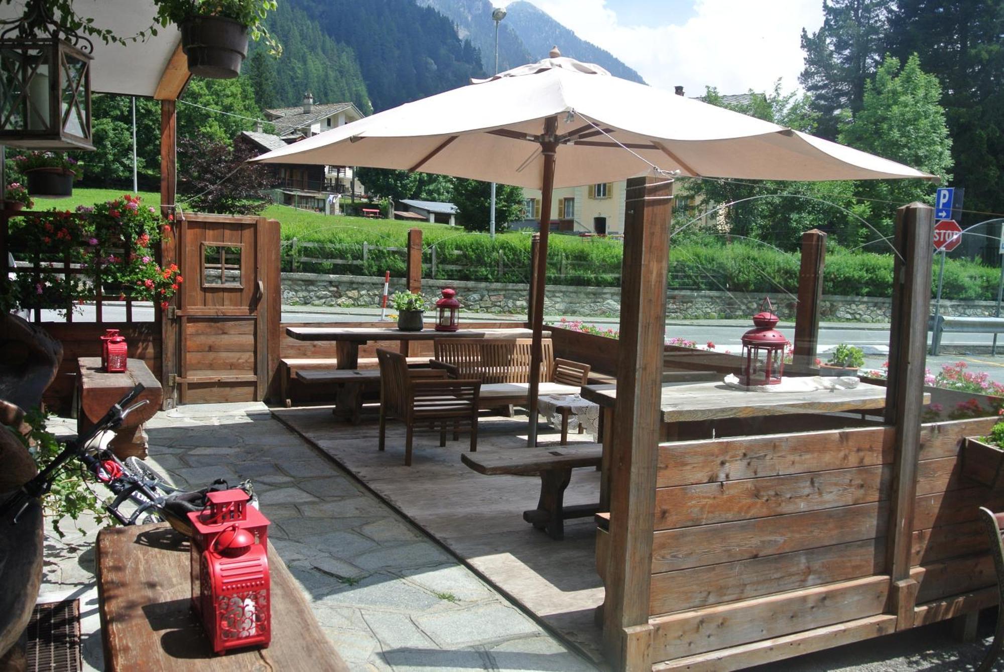 Albergo Alpenrose Ski&Bike Mountain Hotel Gressoney-Saint-Jean Exteriér fotografie