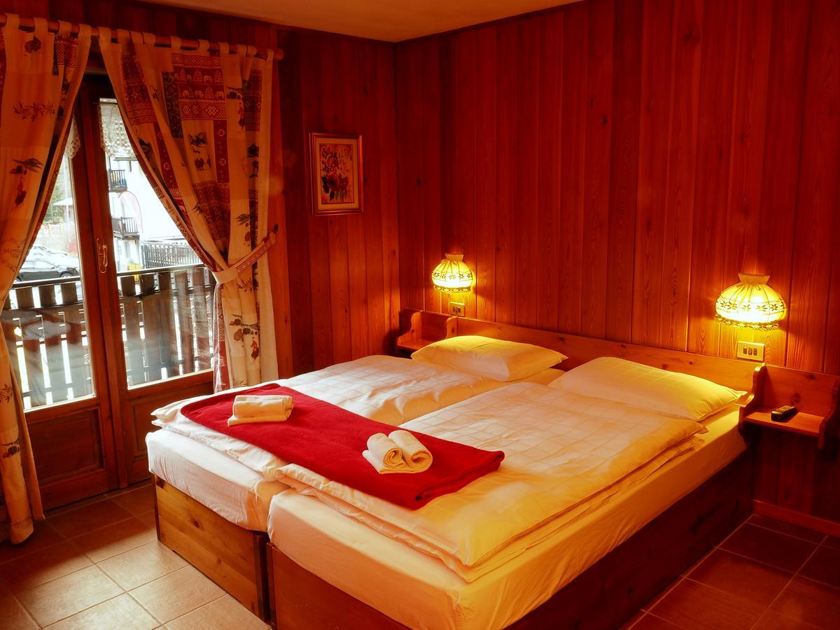 Albergo Alpenrose Ski&Bike Mountain Hotel Gressoney-Saint-Jean Exteriér fotografie